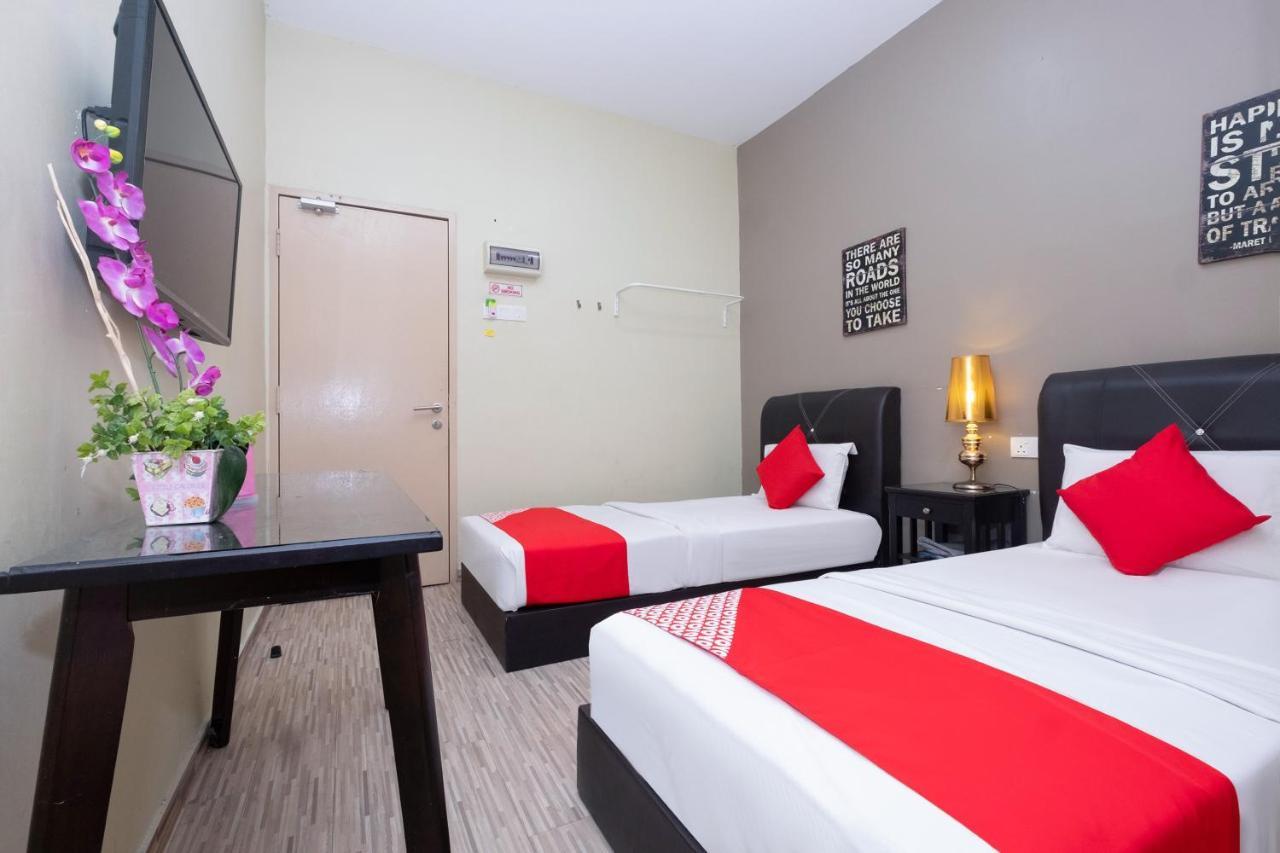 Oyo 89981 Nyamanya Hotel Kuantan Dış mekan fotoğraf