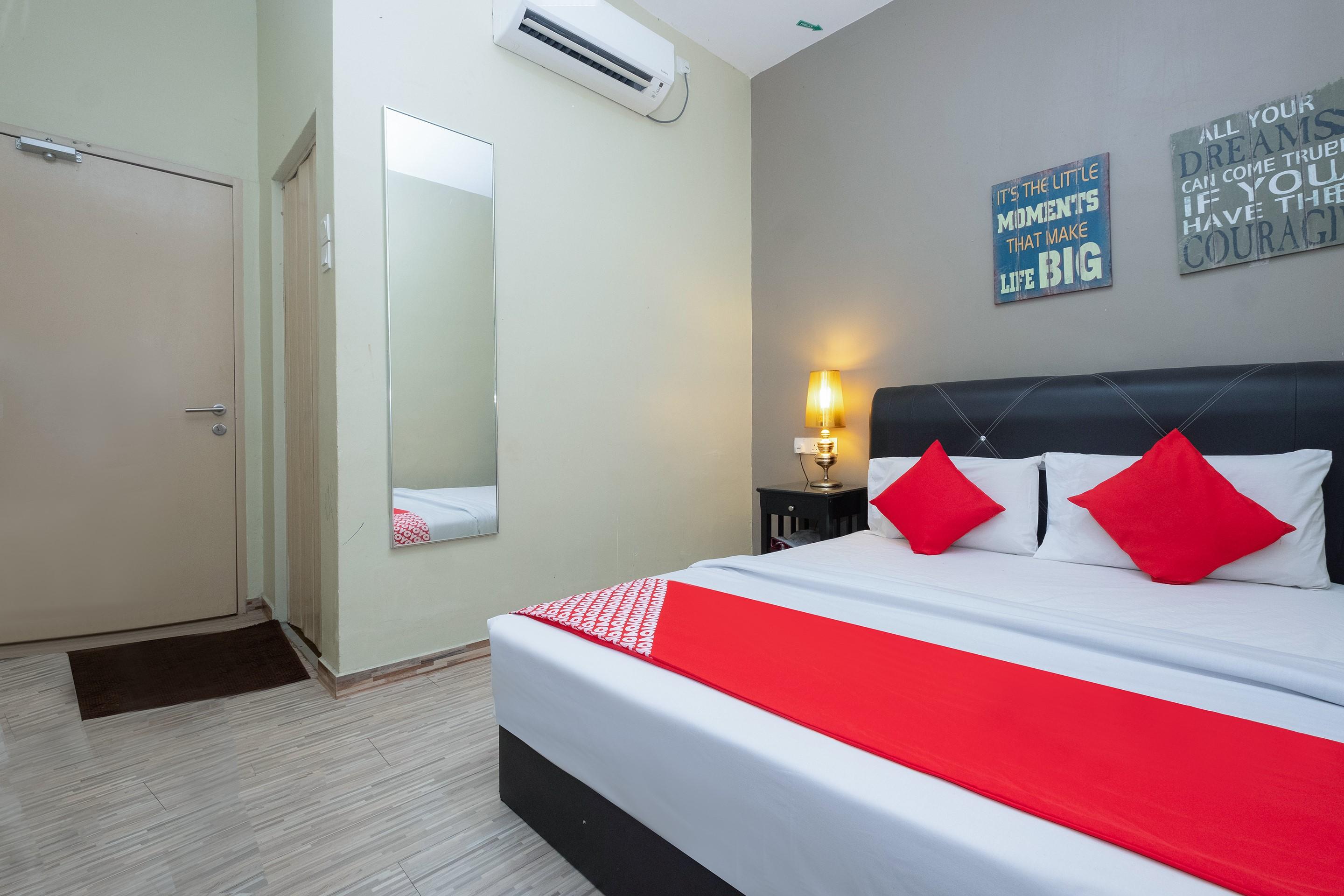 Oyo 89981 Nyamanya Hotel Kuantan Dış mekan fotoğraf