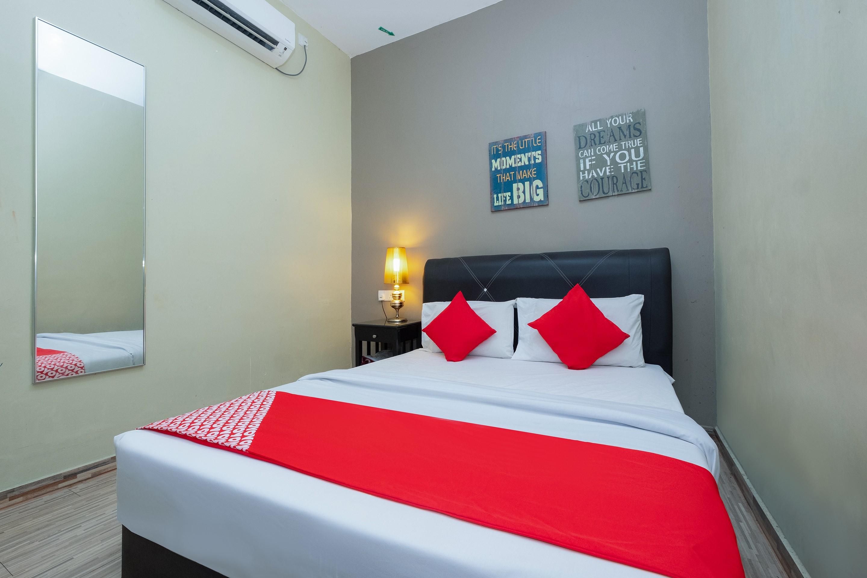Oyo 89981 Nyamanya Hotel Kuantan Dış mekan fotoğraf